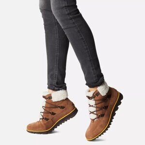 Sorel Women's Harlow Lace Cozy Bootie Size 9 Brown Suede